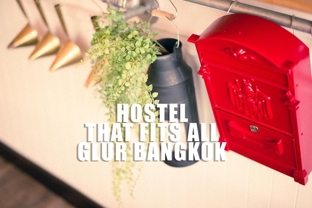 Glad Bangkok Hostel Bar & Restaurant Ngoại thất bức ảnh